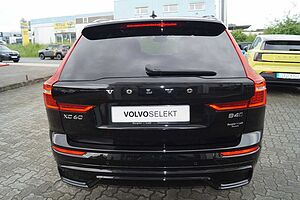 Volvo  B4 Diesel AWD Plus Dark Aut/ACC/Standh. /LED
