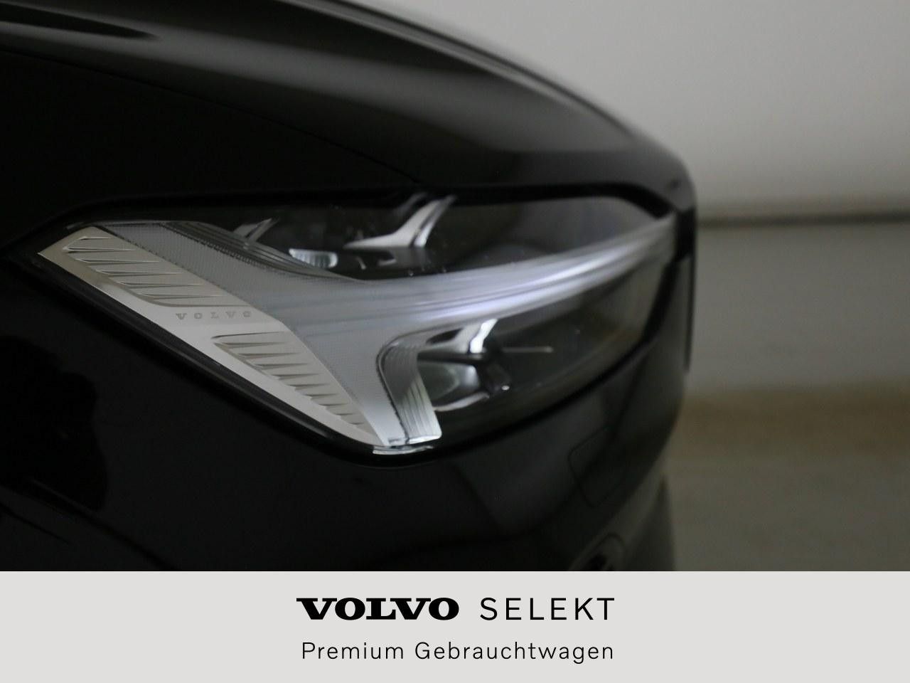 Volvo  B4 Diesel AWD Plus Dark Aut/ACC/Standh. /LED