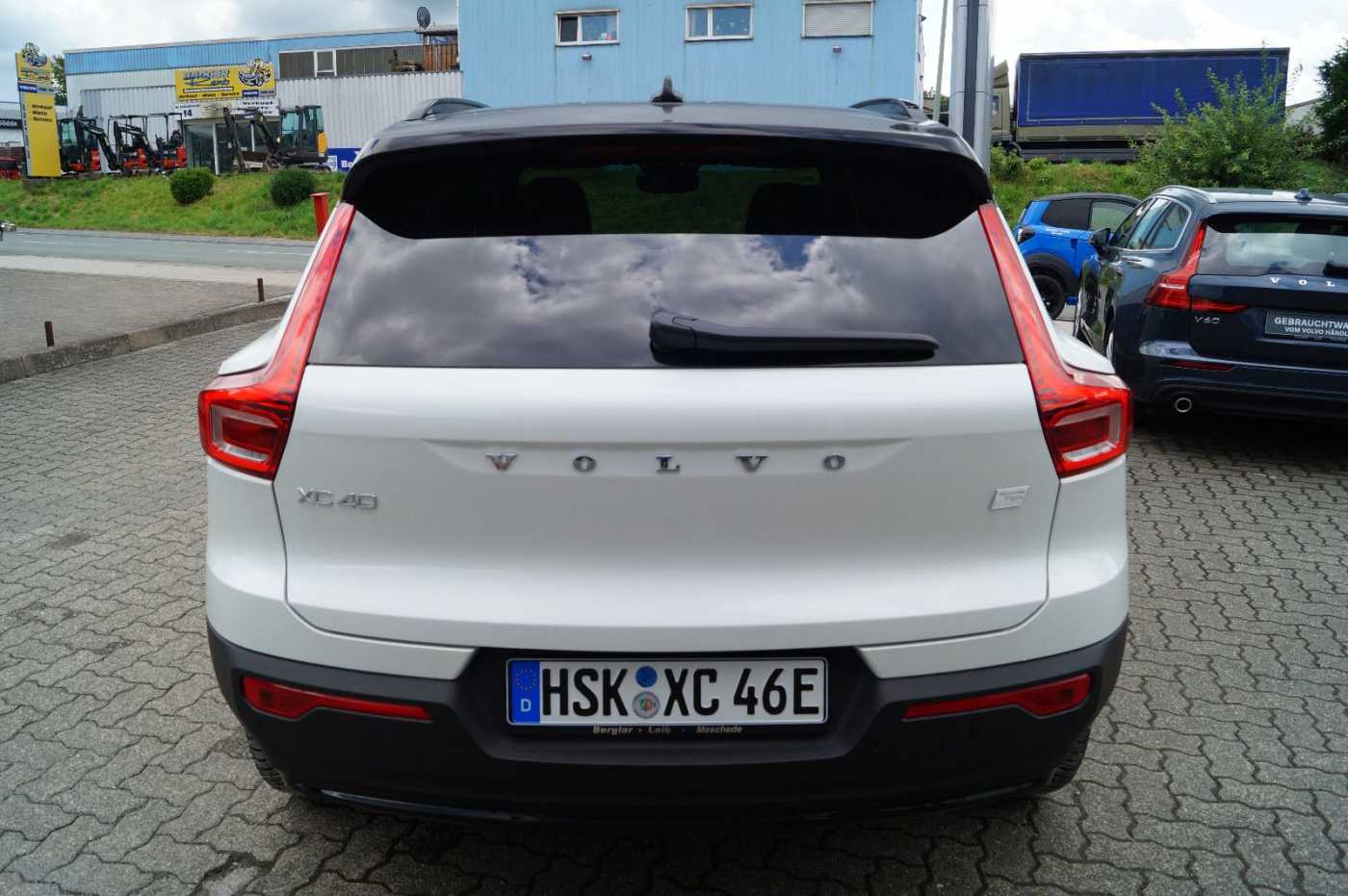 Volvo  Recharge Twin 82kWh AWD Plus Aut. /AHK/19'